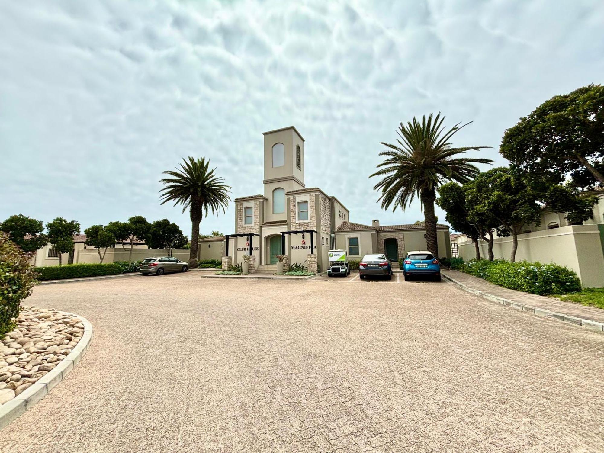 Apartment Spanish Charm In The Heart Of Century Stylish Near Canal Walk! *