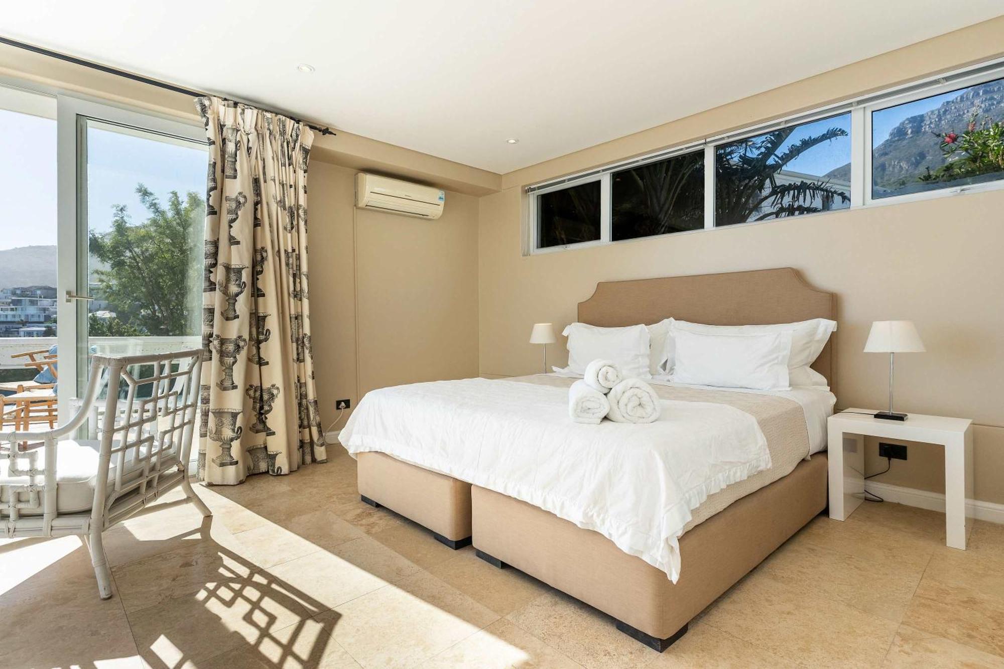 Tree - Comfy Panoramic Views Pool Holiday home