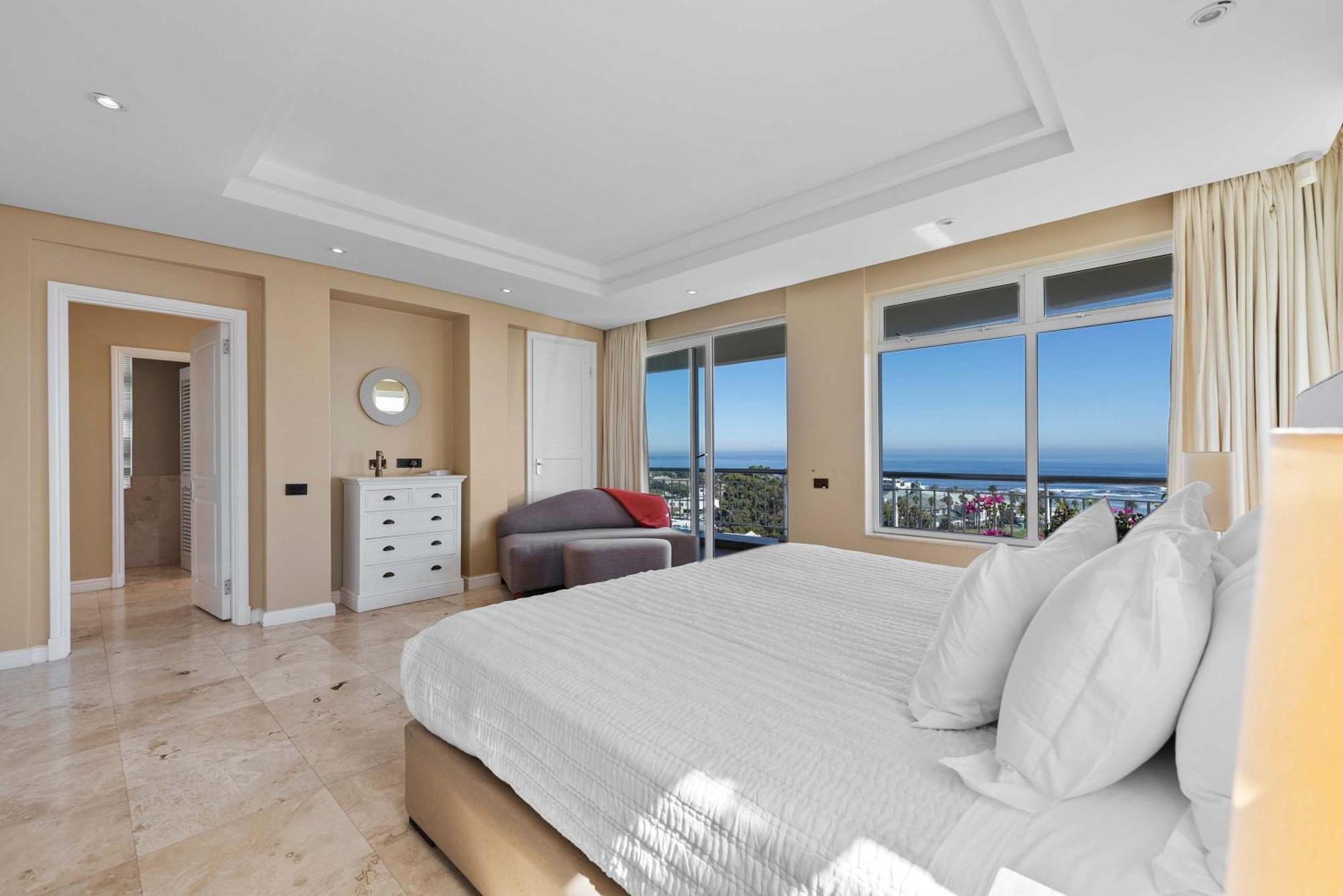 Tree - Comfy Panoramic Views Pool Cape Town