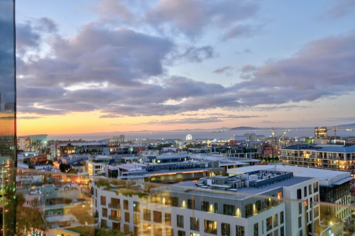 Apartamento Luxury 2br Sky Views & Prime Location