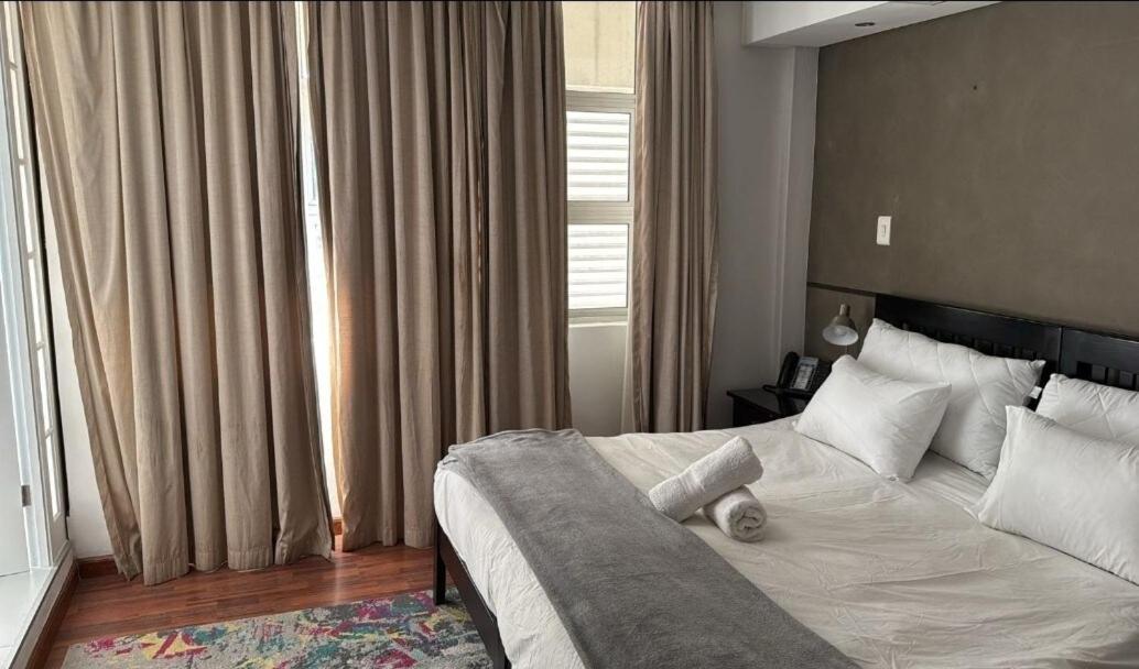 Apartment In Circa, Foreshore Cape Town