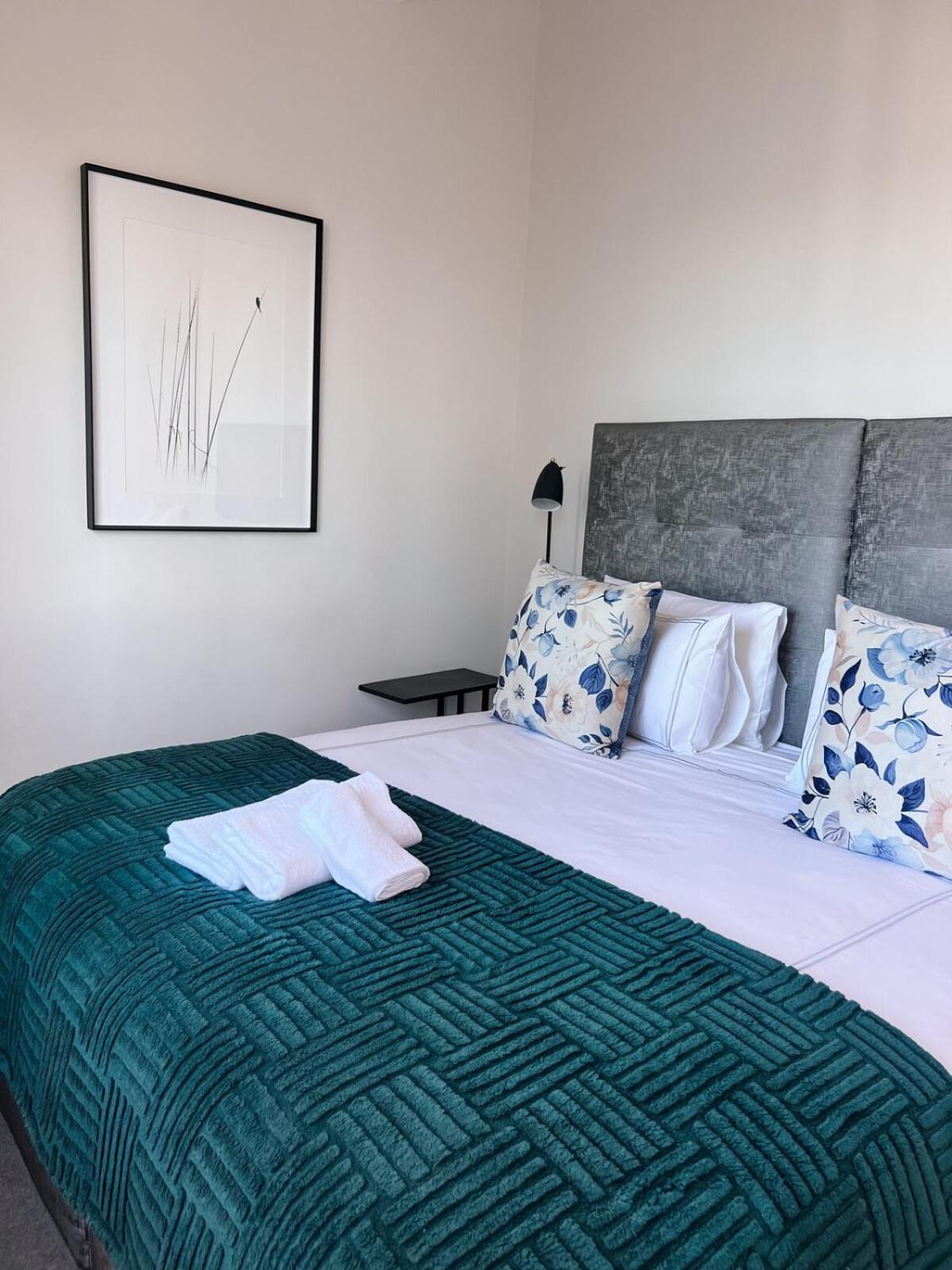 Upmarket 2 Bedroom With Views Apartamento
