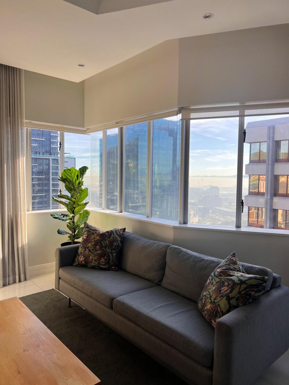 Upmarket 2 Bedroom With Views Apartamento *