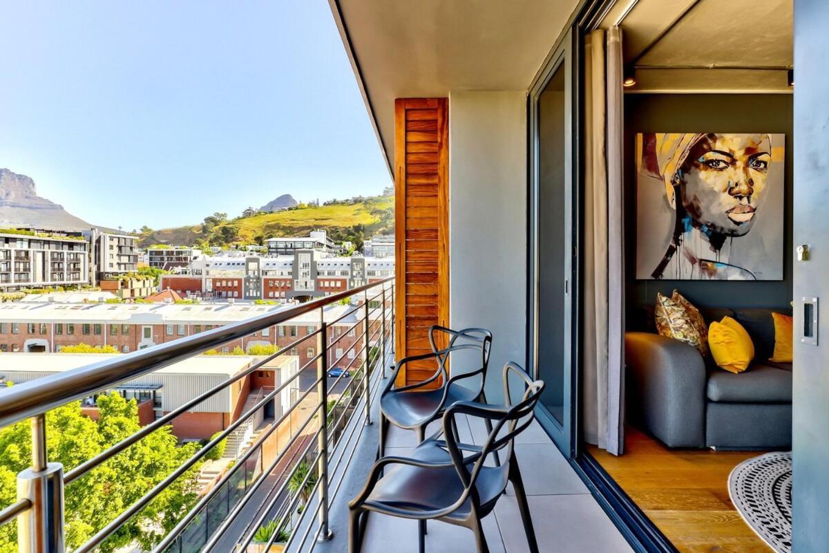 Apartment Table Mountain Facing Gem