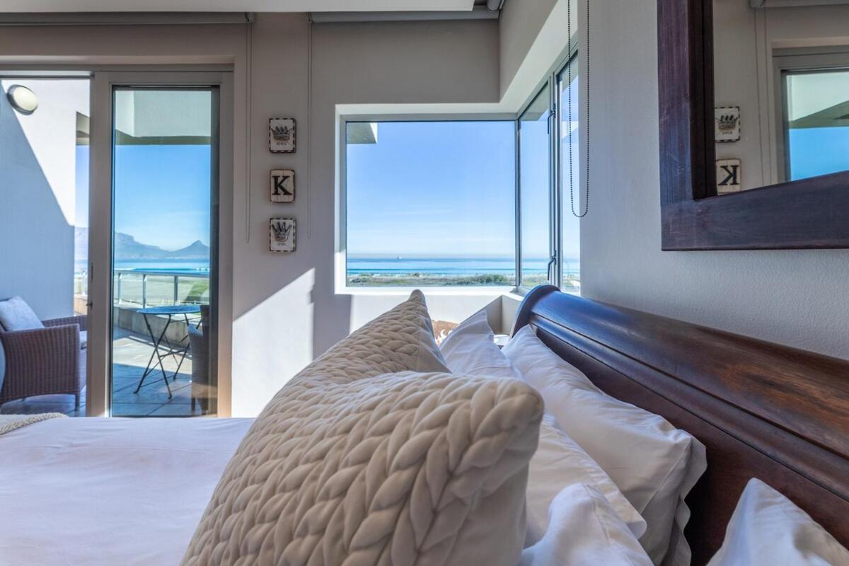 Dolphin View House