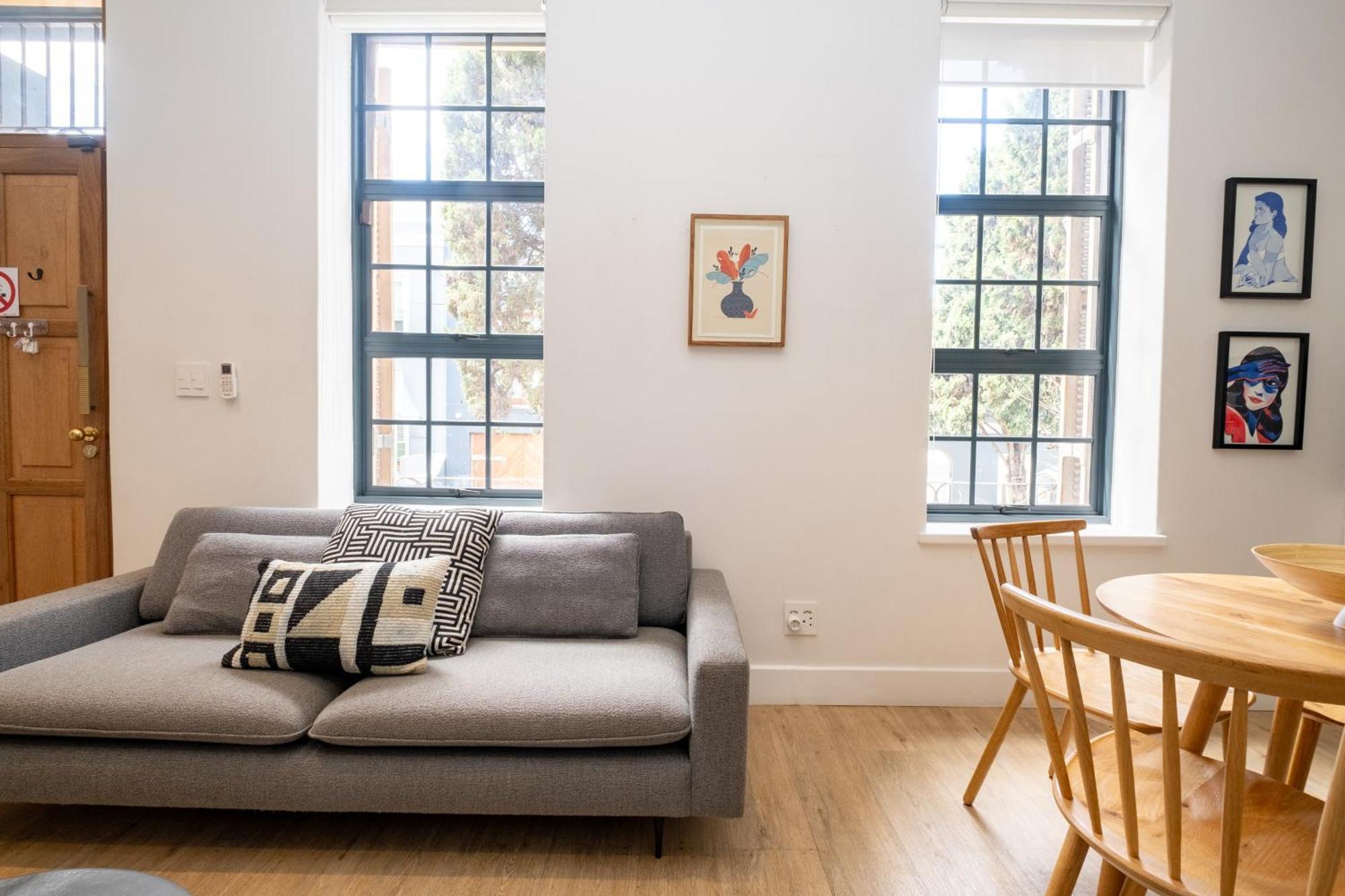Two-bedroom With Hot Tub In De Waterkant Cape Town
