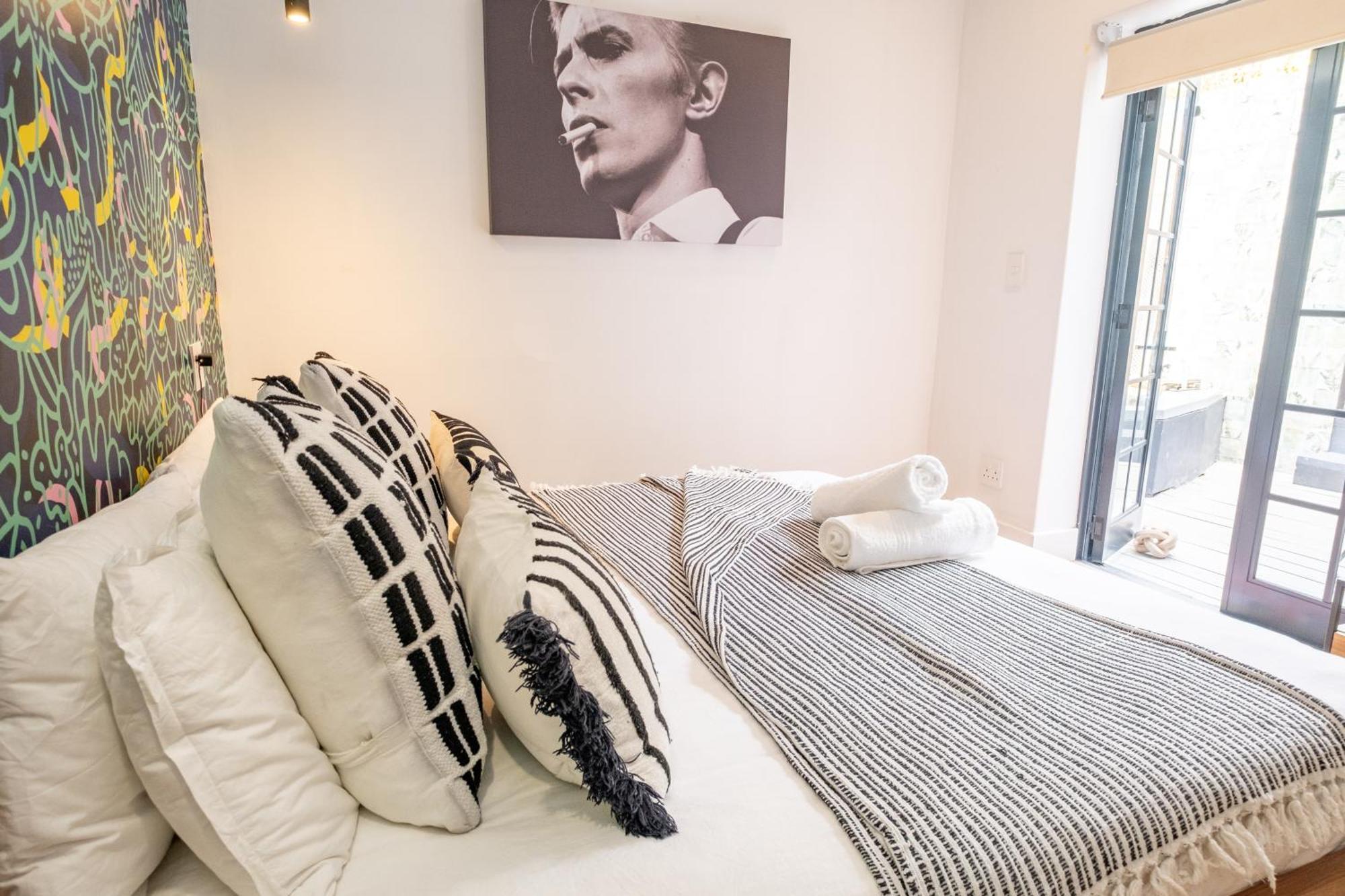 Two-bedroom With Hot Tub In De Waterkant