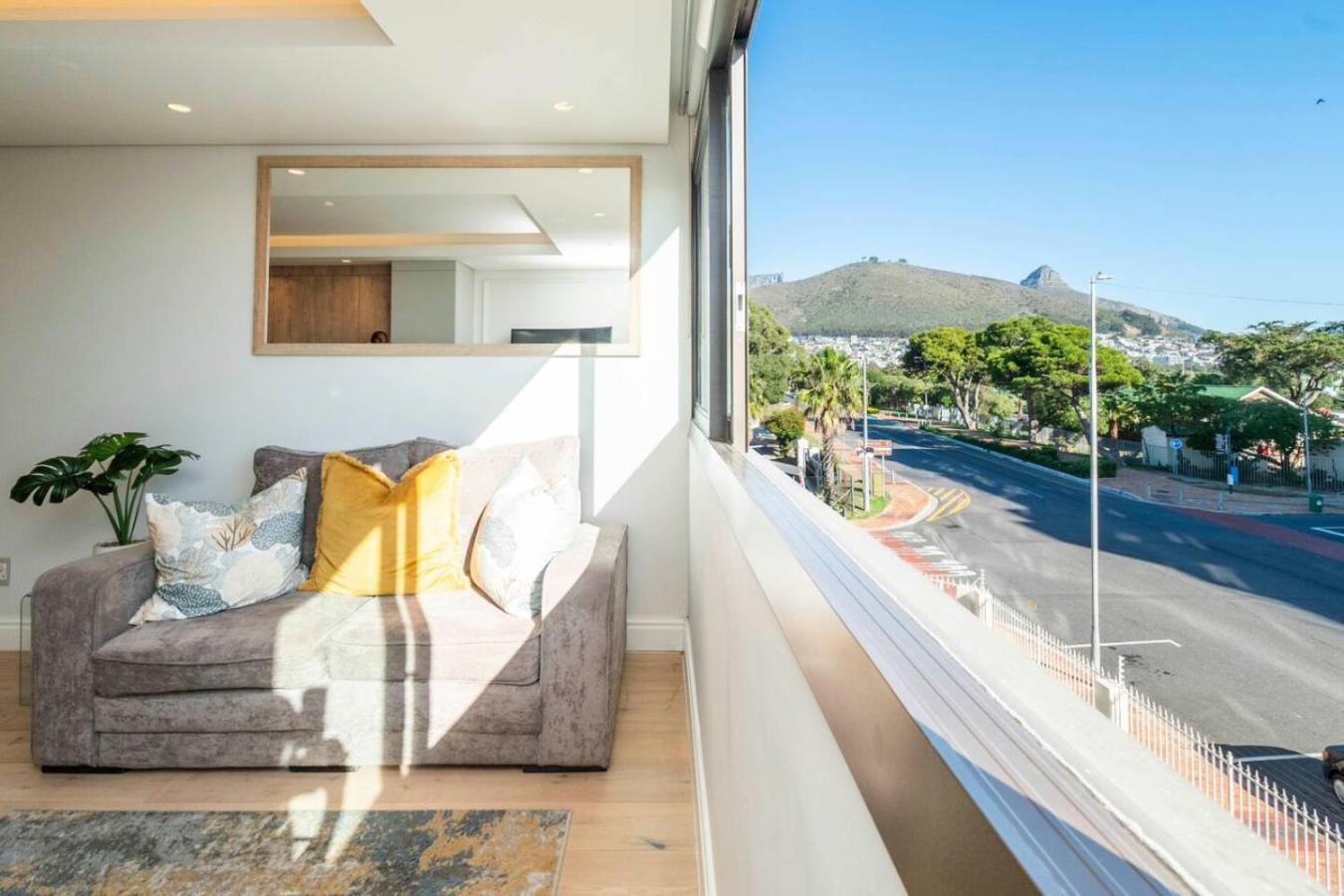 King Bed Sea Views Promenade Fast Wifi Apartamento *