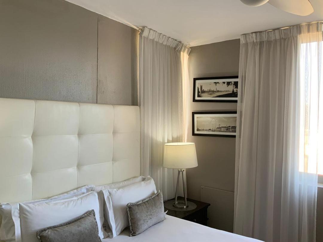 Apartment Infinity View Cape Town
