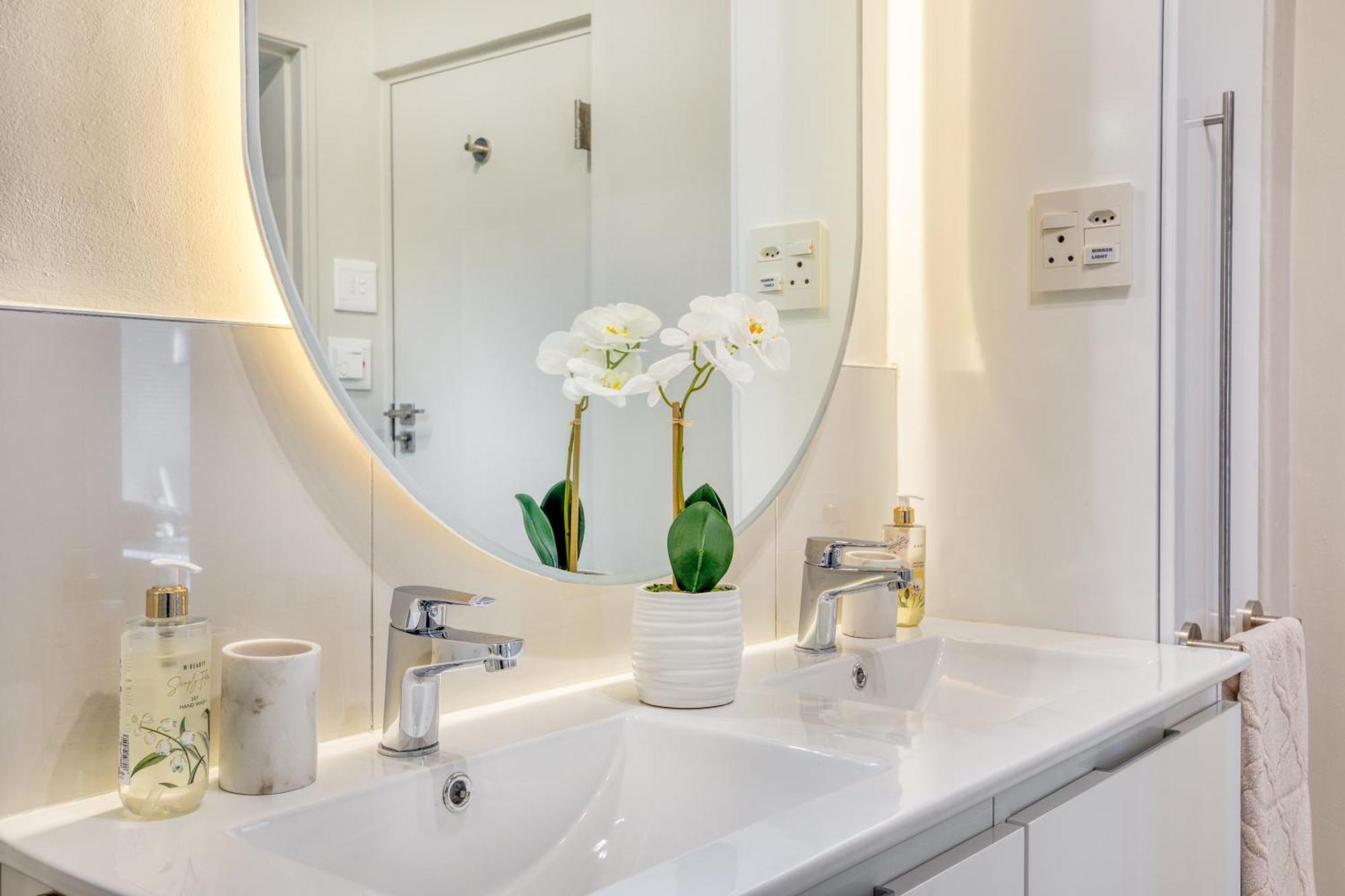 Modern Camps Bay Apartment Cape Town