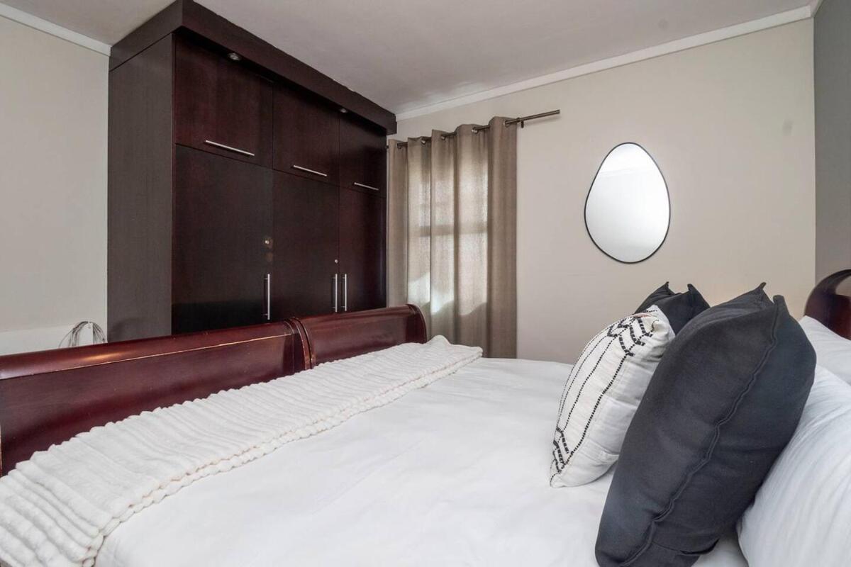 2 Bedroom Escape In The * Cape Town