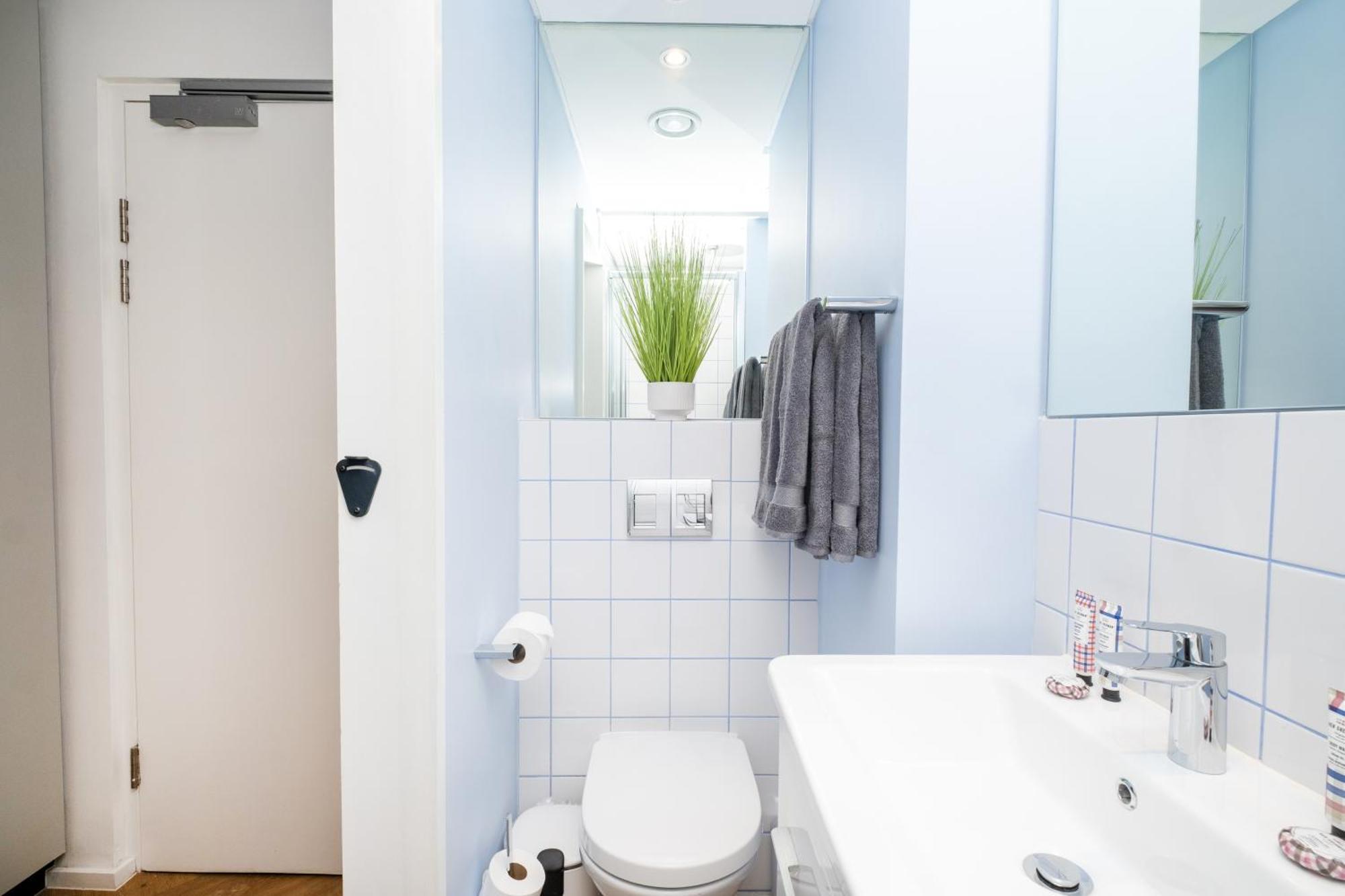 801 Zeeland Pier - Lux 2 Bedroom Near Cticc With Free Onsite Parking Cape Town