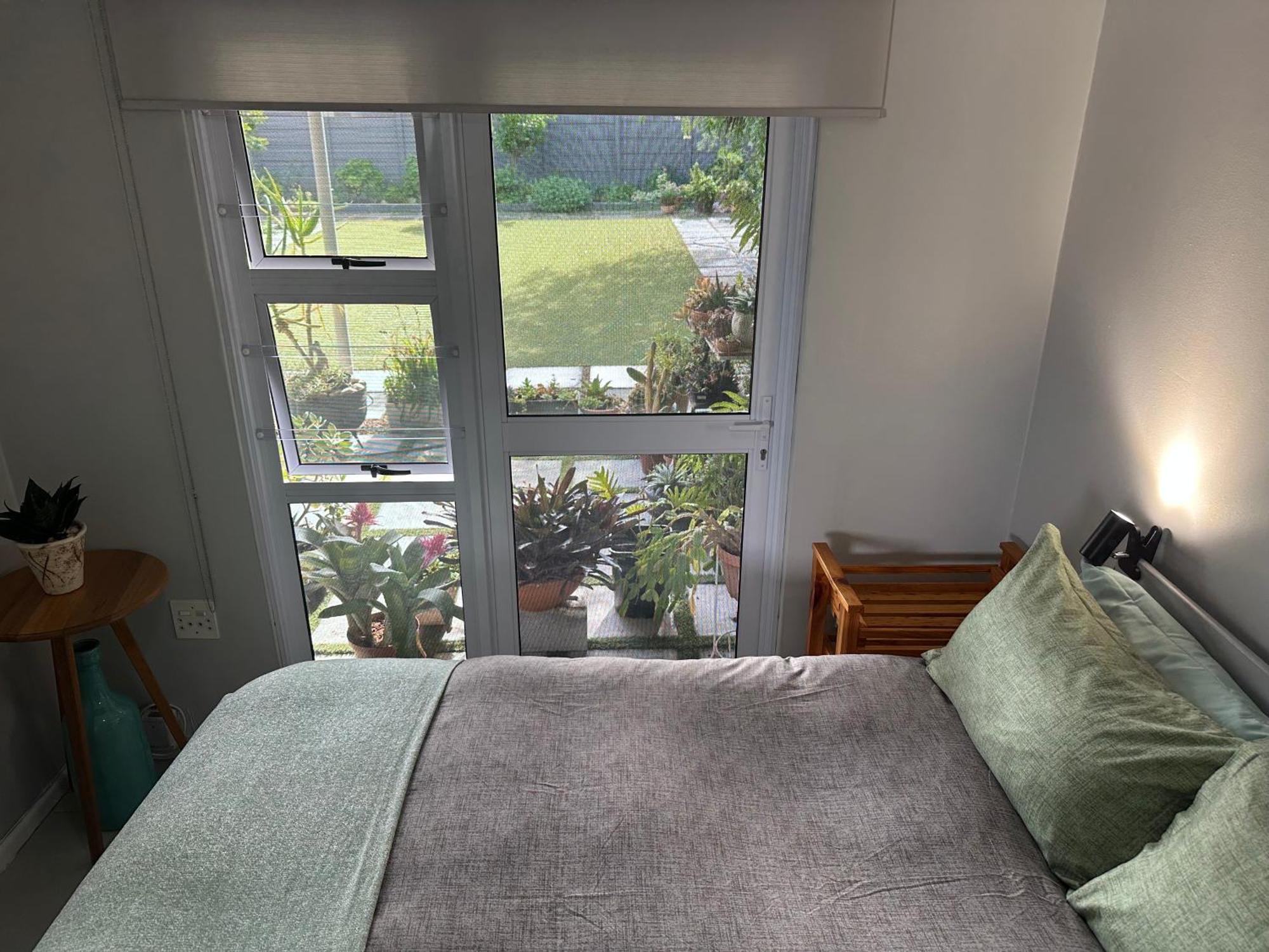 Cozy And Convenient Apartment