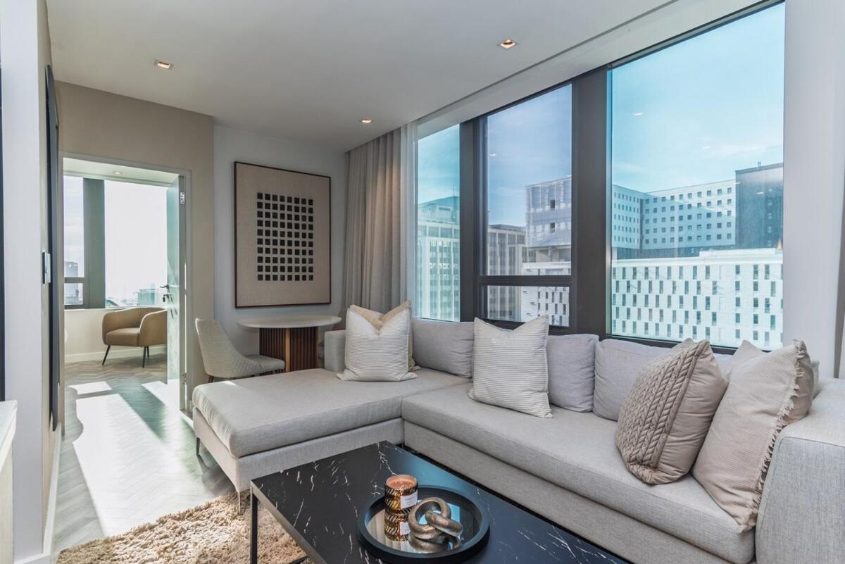 Apartamento Luxury Oasis With King Bed, Ac, Walk-in Shower Cidade Do Cabo