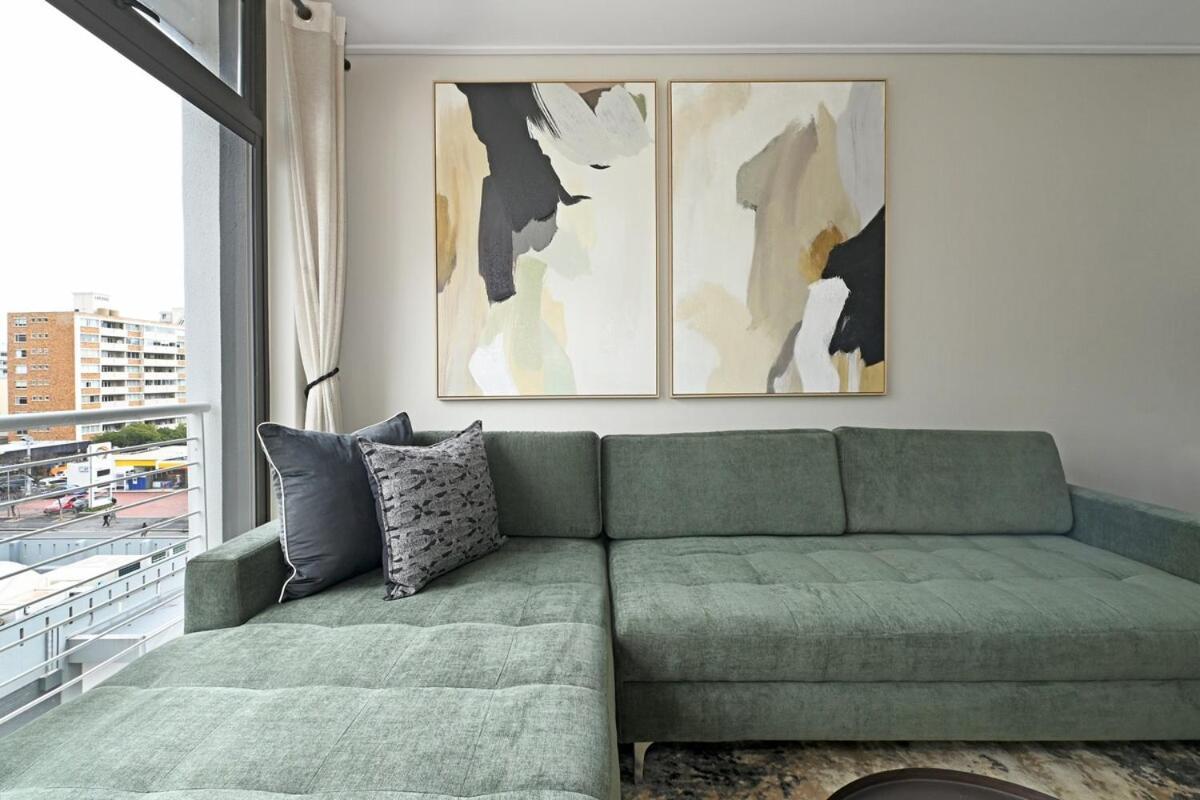 Esme Ocean Breeze 1 Bedroom In Sea Point *