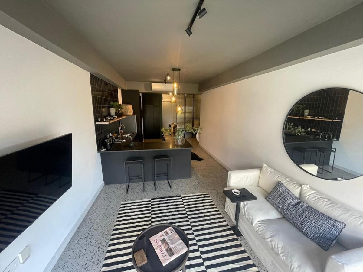 The Duke - Prime Location & Table Mountain Views *