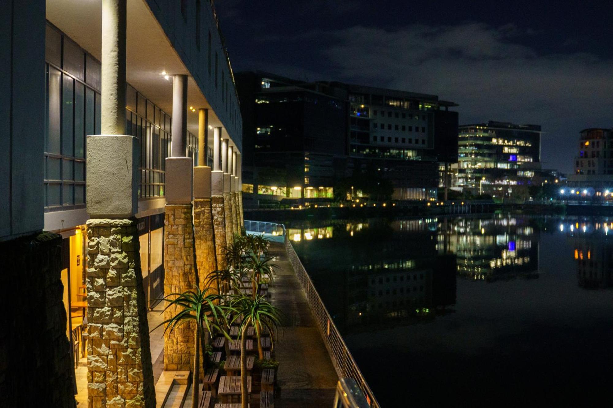 Tyger Luxury Loft * Cape Town