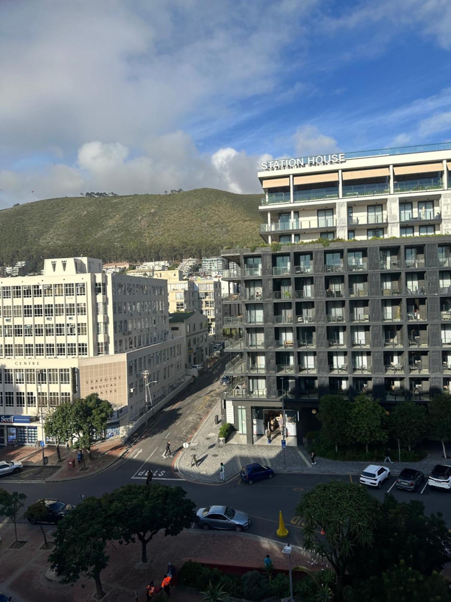 Flamingo 605 - Sea Point Apartment *