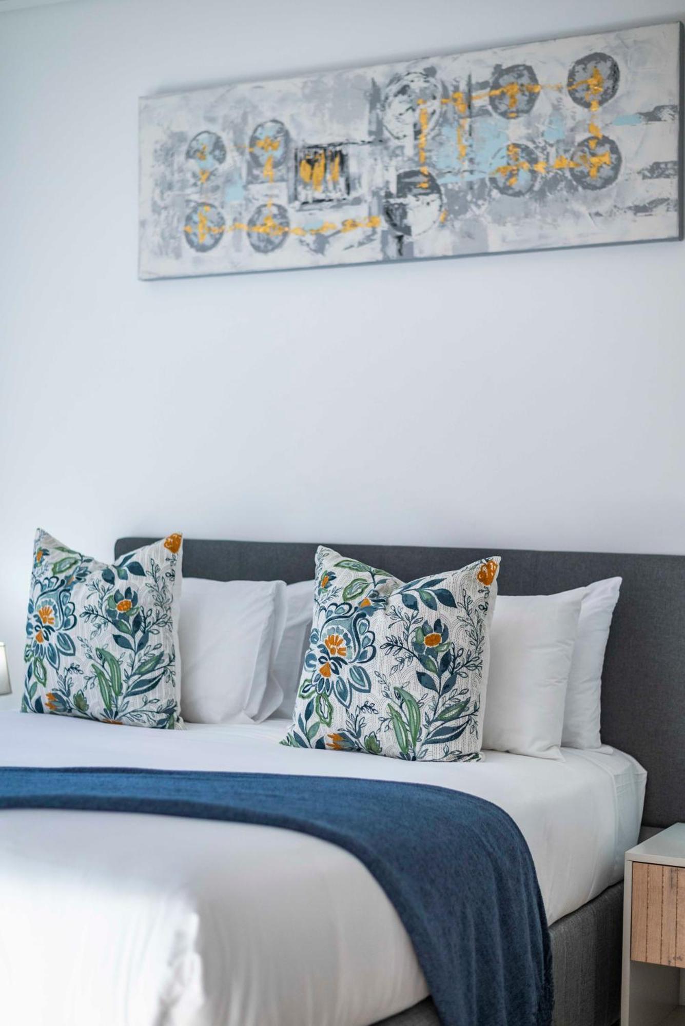 Aparthotel Zeeland Pier By Totalstay Cape Town