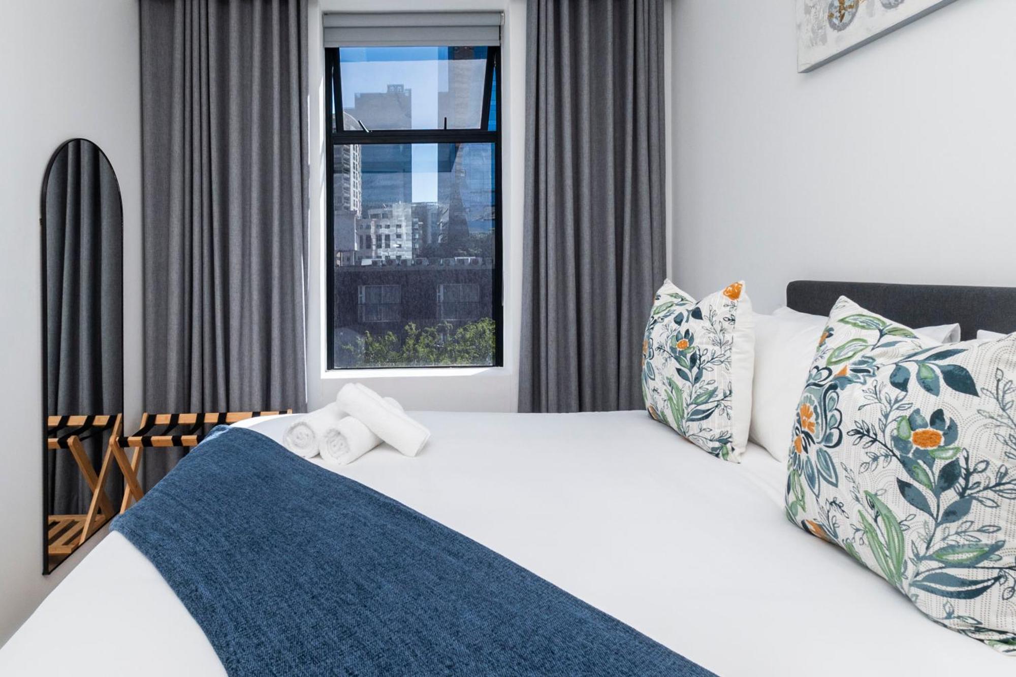Zeeland Pier By Totalstay Aparthotel *