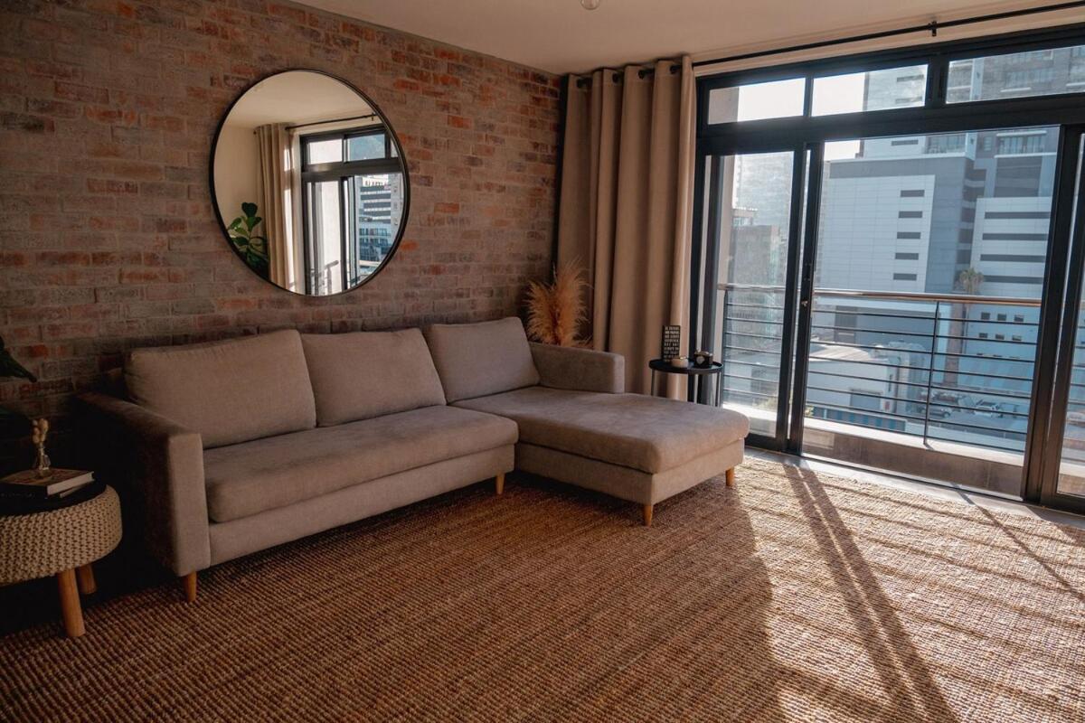 Salma - New York Style 1bed L No Loadshedding Apartment
