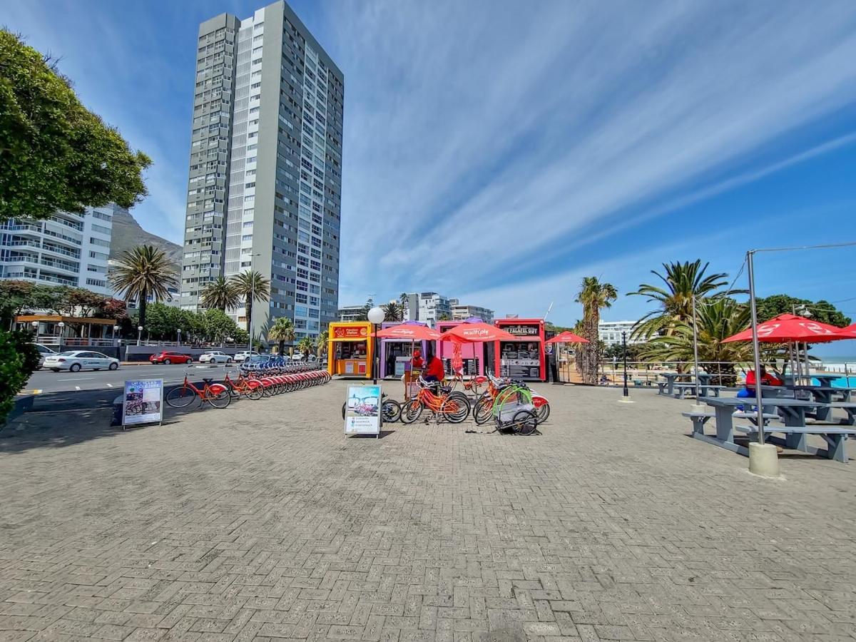 Spacious Family Near With Inverter Apartment