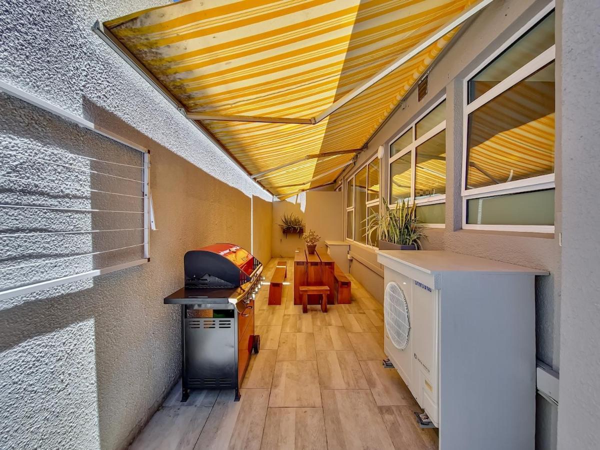 Spacious Family Near With Inverter Apartment