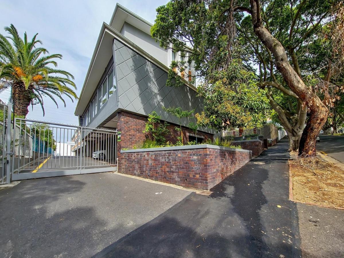 Spacious Family Near With Inverter Apartment