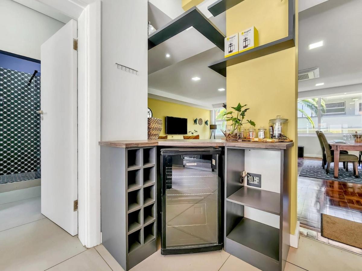 Apartment Spacious Family Near With Inverter Cape Town