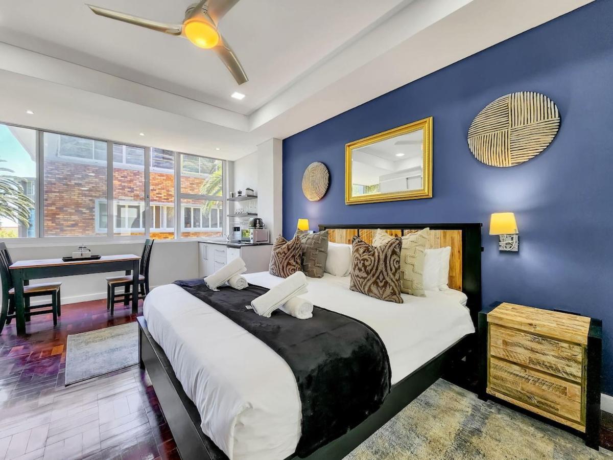 Spacious Family Near With Inverter Apartment