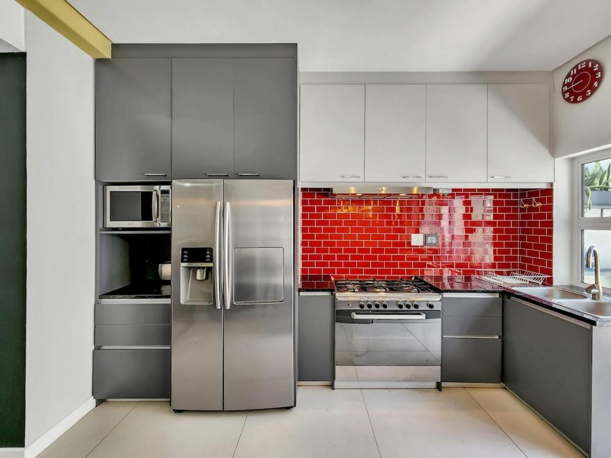 Apartment Spacious Family Near With Inverter Cape Town