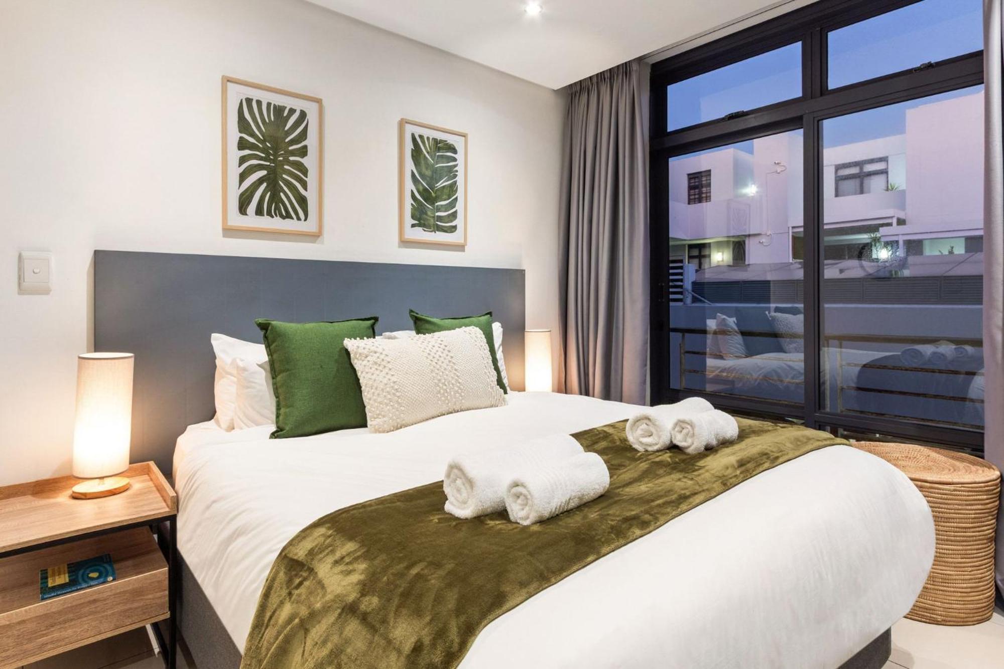 Eden On The Bay 117 By Host Agents * Cape Town