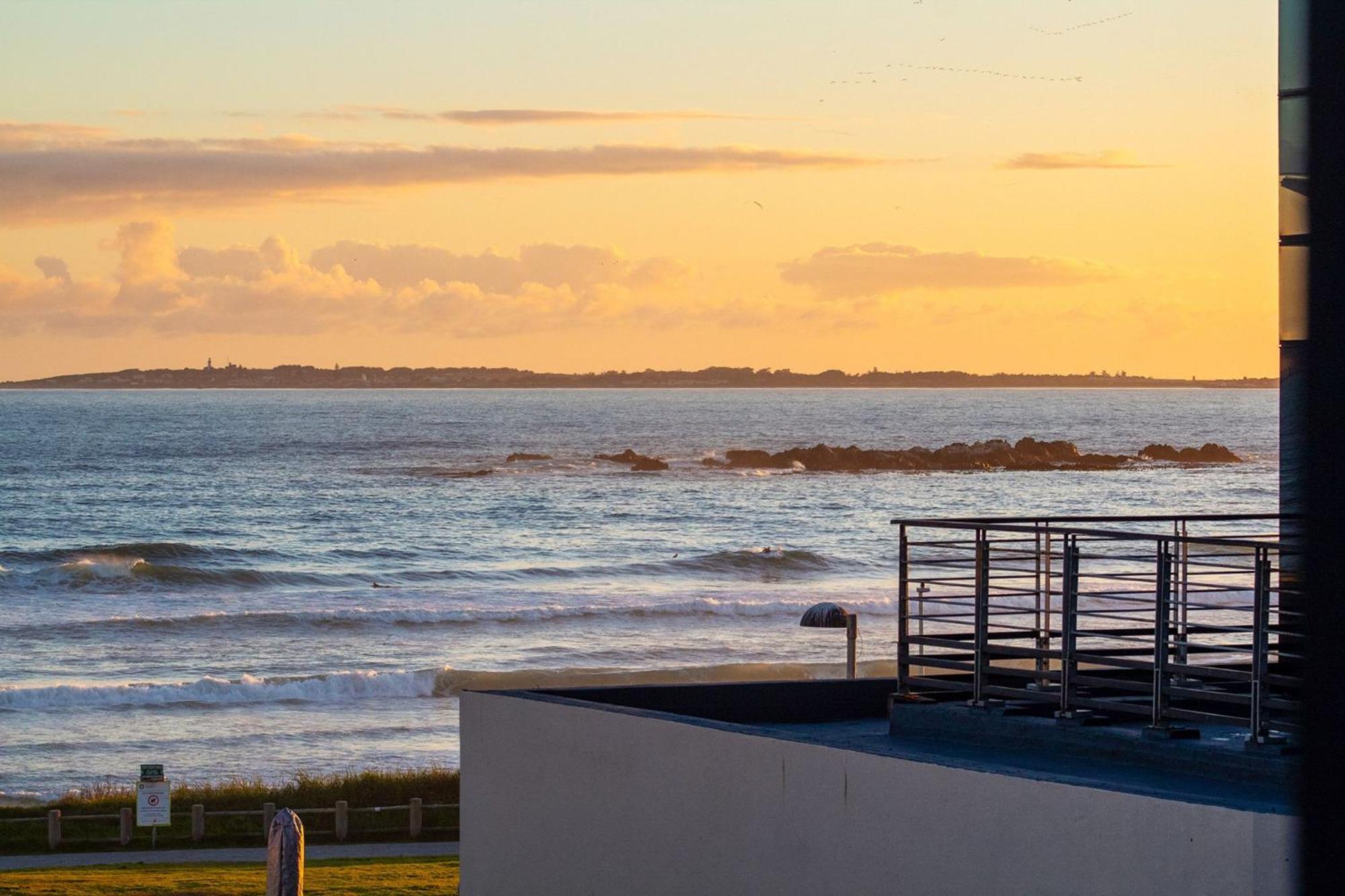 Eden On The Bay 117 By Host Agents * Cape Town