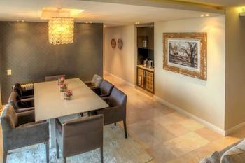 Dunmore Place Cape Town