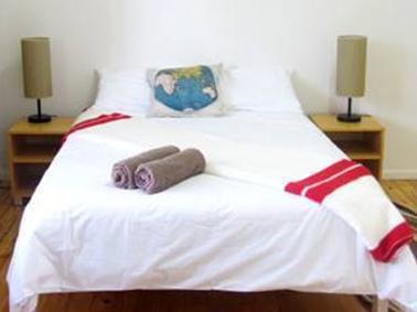 Hostel Observatory Backpackers *