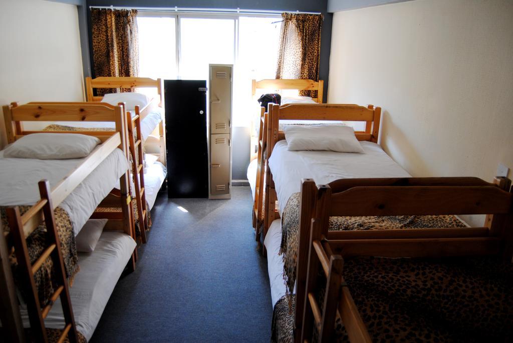 Hostel Homebase Backpackers *
