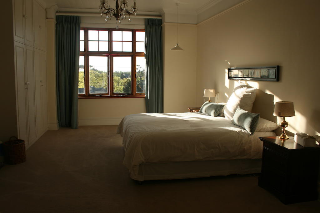 Guest house Reading House