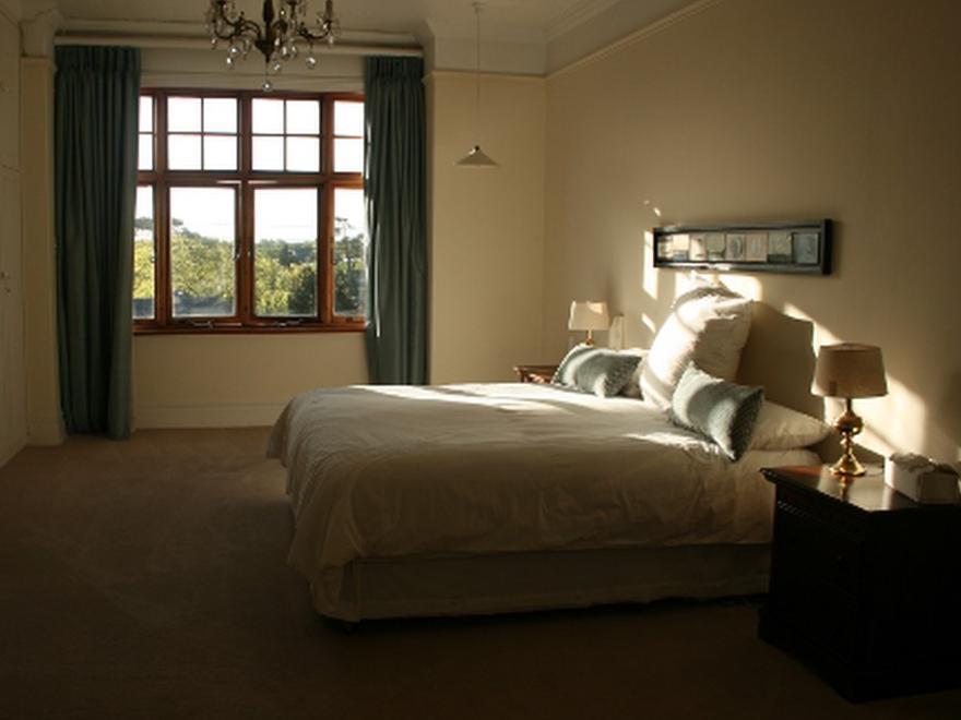 Reading House