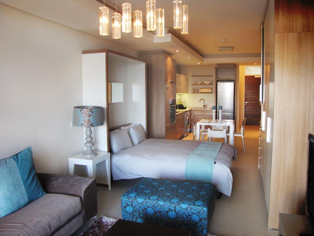 The Residences At Crystal Towers 4*