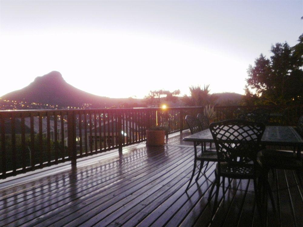 Hotel Eagle's Nest Cape Town