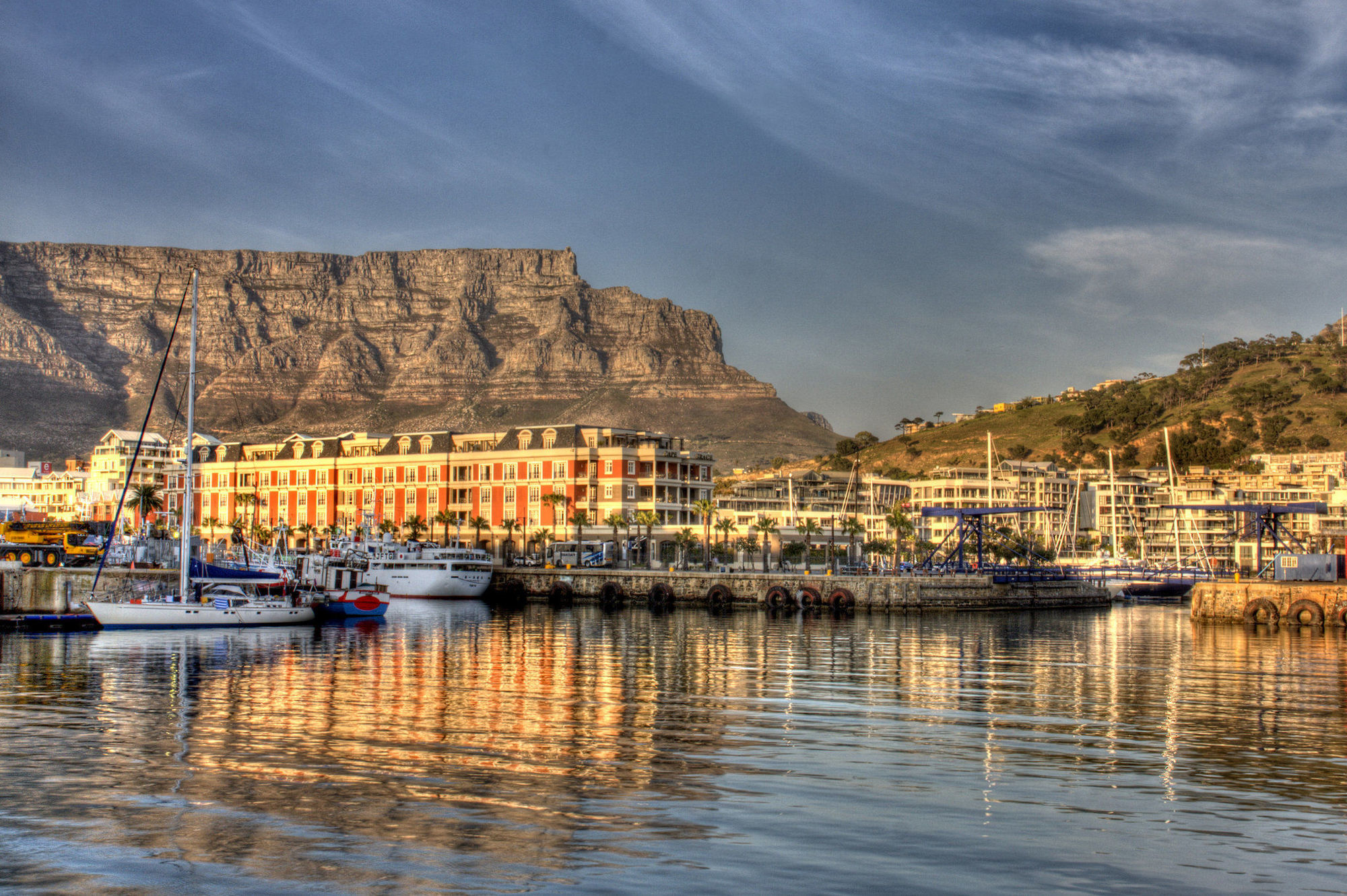 Hotel Cape Grace, A Fairmont Managed 5*