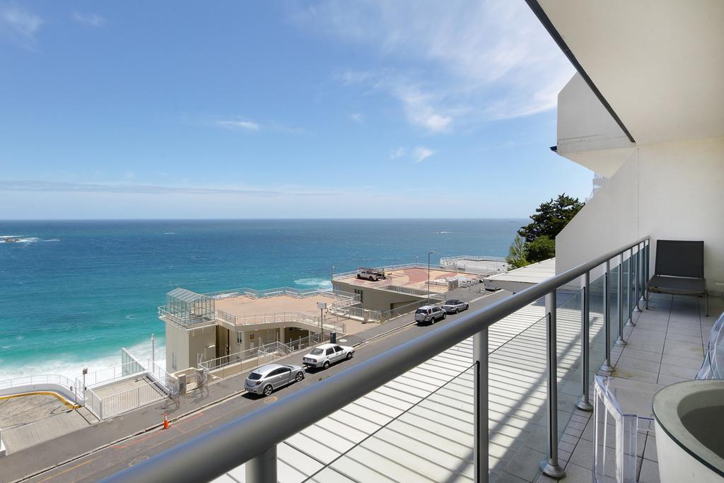 Dunmore * Cape Town