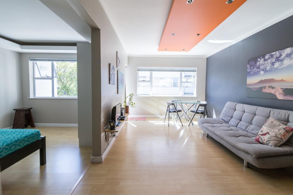 Kloof Street Apartment * Cape Town