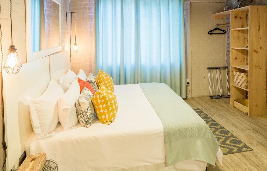 Apartment Swift Contemporary Studio Apartment Cape Town