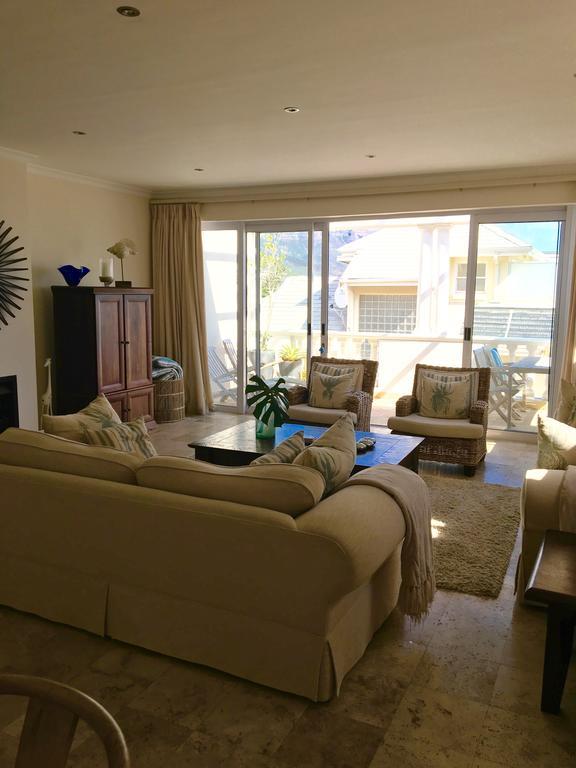 Berkley Apartment 2