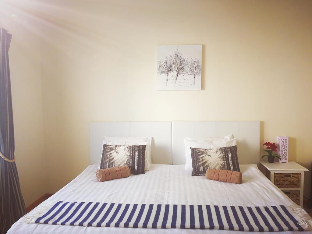 Homestay 12 Greenpoint Guesthouse *