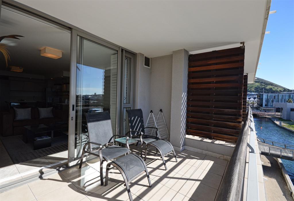 Canal Quays Apartments *