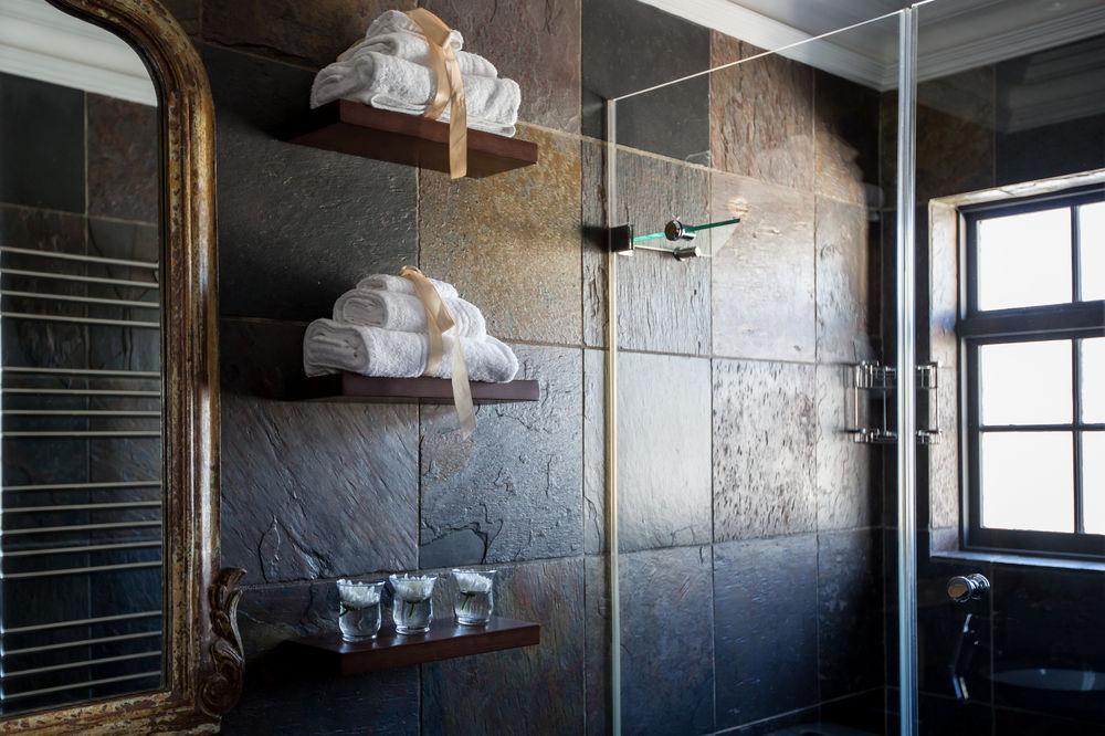 Cedrics Lodges Hotel Cape Town