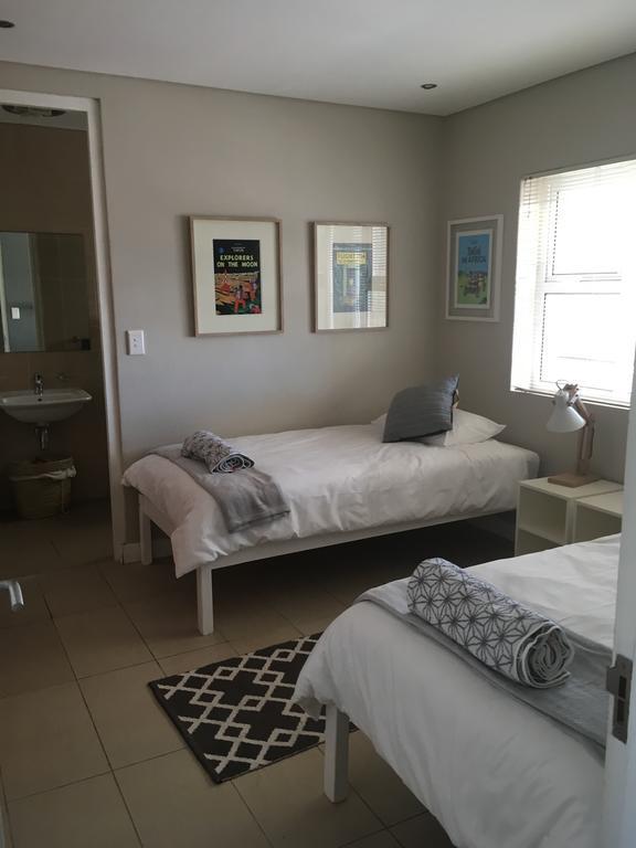 Lagoon Beach Penthouse Apartment *