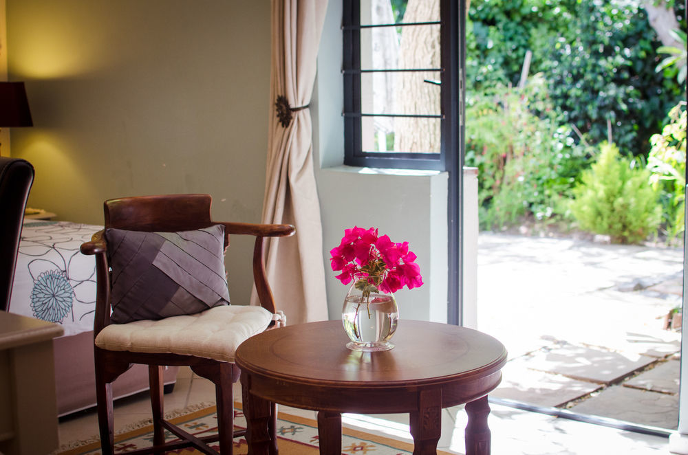 Paradiso & Self-catering Guest house Cape Town